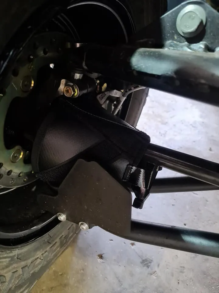 CV Boot Guardian aramid fiber CV boot protection cover installed on CV joint